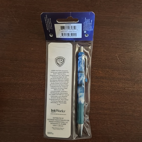 Harry Potter pen and bookmark set - Picture 2 of 2